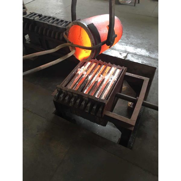 250KW IGBT System Industrial Induction Heating Machine With DSP Touch Screen