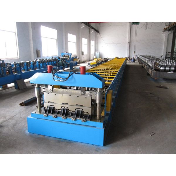 Floor Deck Roofing Sheet Forming Machine PLC Panasonic For Steel Structure