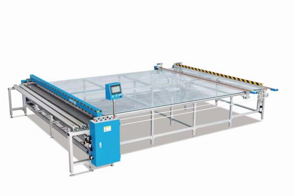 Buy New design   roller blinds Hot and Cold  blade  automatic  cutting machine automatic feeding & rewinding fabrics at wholesale prices