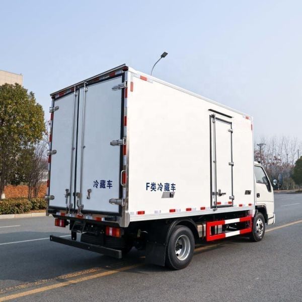 Light Weight Transport Fresh Fish and Fruit Freezer Refrigerator Vehicle 3 4 5 Truck Van