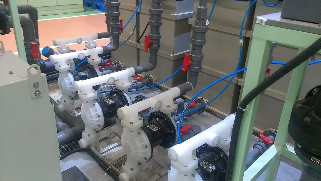PLC Automatic Control Acid Zinc Electroplating Machine for Metal Components