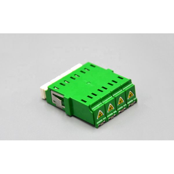 Quad LC APC Shutter Optical Fiber Adapter Singlemode Mid Coupler Plastic Material