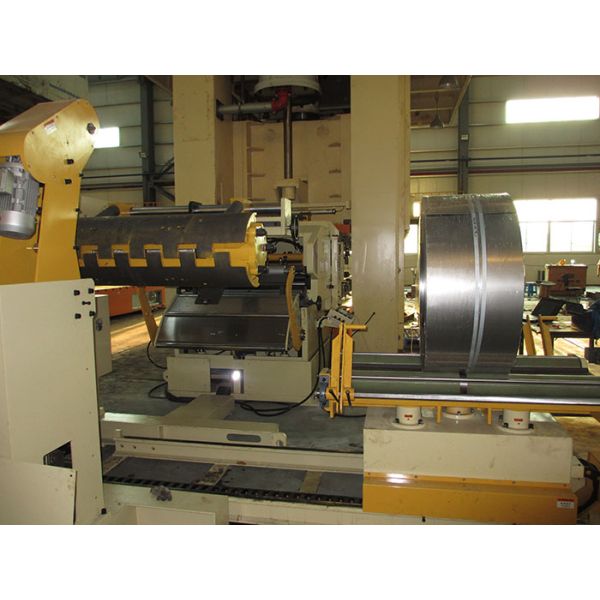 Metal Parts Stamping Processing Servo Feeder Machine , Automatic Feeding Device