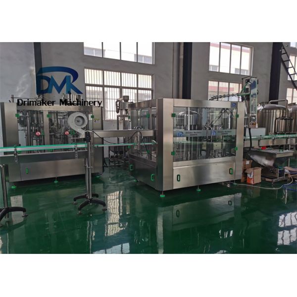 PLC Control System Water Bottling Machine Compact Structure SUS304 Equipment