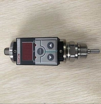HYDAC ETS 326-3-100-000 Electronic Temperature Switch for Industrial Applications with Compact Size and CE Certification