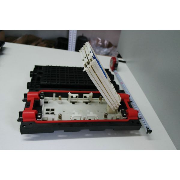 Horizontal Inline Splice Enclosure 4 Cable Ports Max 144 Core For FTTH