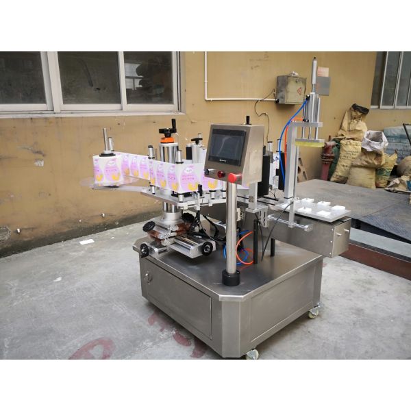 Automatic Double-Sided Laundry Detergent Labeling Machine Semi-Automatic Square Bottle Labeling Machinery