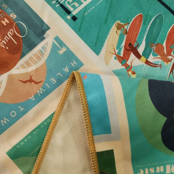 Reinforced Stitching Printed Beach Towel With High Absorbency