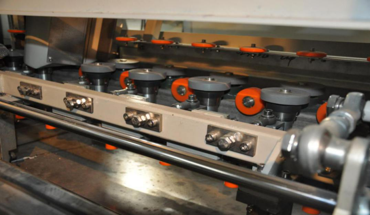 Non Inflatable Large 15mm Glass Processing Equipment