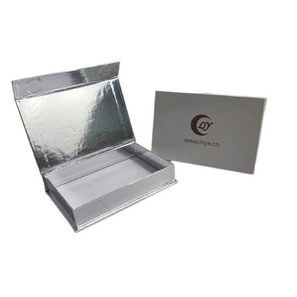 Custom Tin and Packaging Box for Luxury Black and White Solid Cologne for Men Perfume