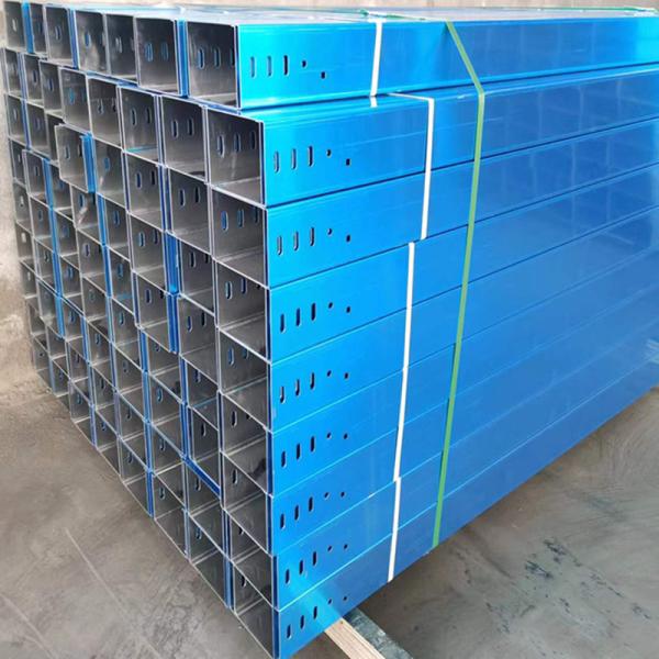 Weather Resistance Solid Bottom Cable Tray Indoor 500kg Load Capacity