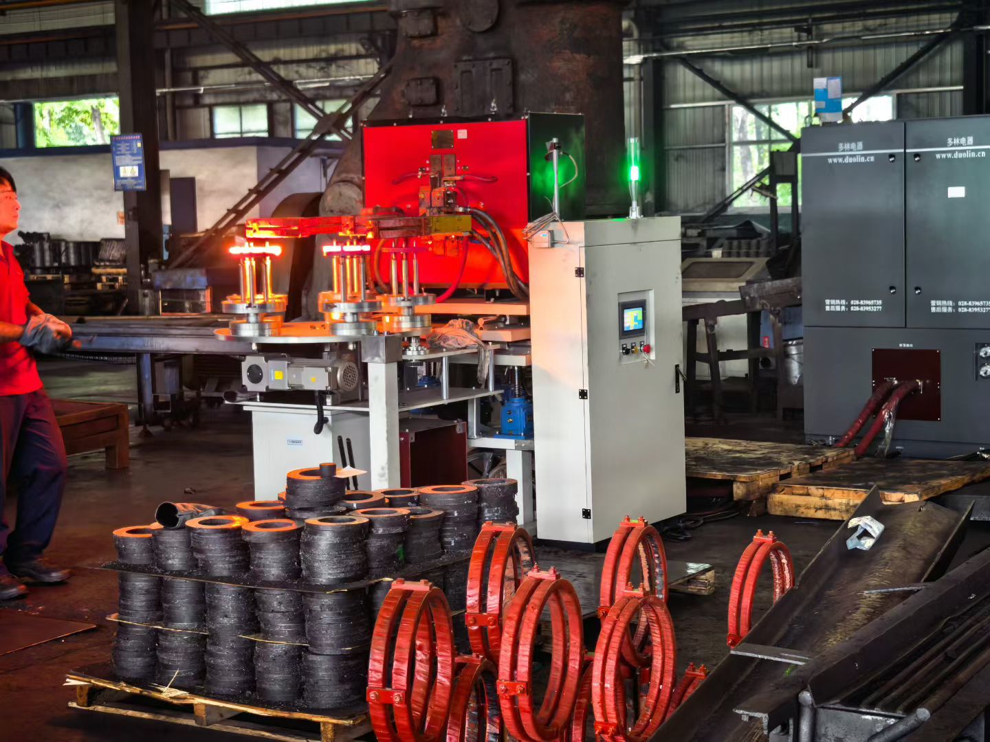Automatic Rotate Steel Ring Induction Heating Equipment For Hot Stamp