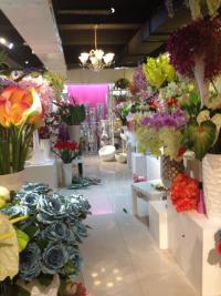 Diamond Custom Shape Porcelain Vase And Plates For Decoration