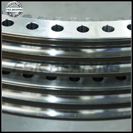 Internal teeth 013.20.415 Slewing Ring Bearing Light Size And Thin Section