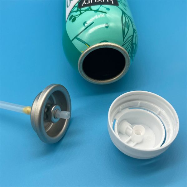 Close-up view of dry shampoo spray valve showing ultra-fine mist dispenser