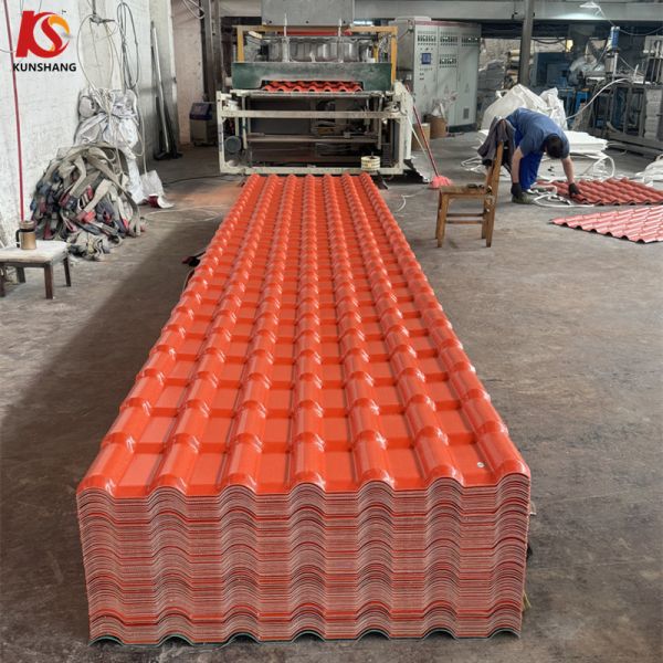 Synthetic Resin Spanish PVC Roof Tile with ASA High Weatherability 2.3mm thickness and brick red color