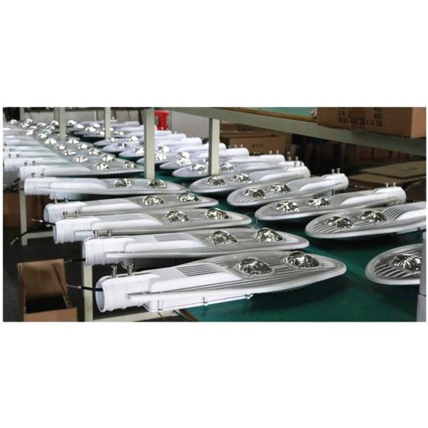 High Efficiency Led Shoebox Light 50W 100W 150W Separated Solar Panel