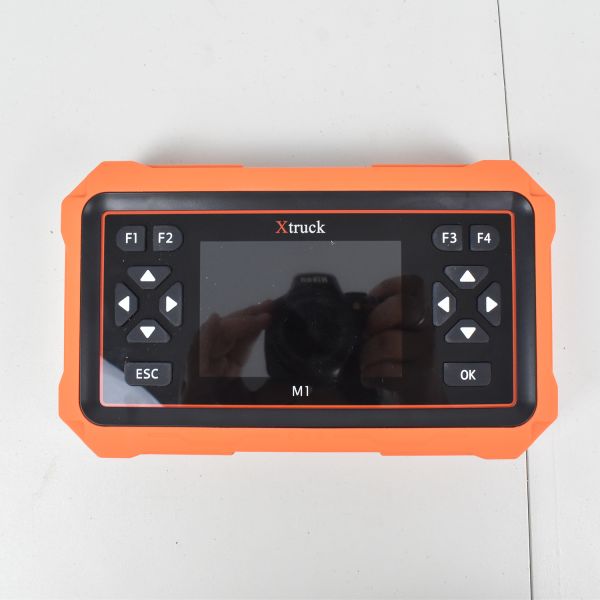 Xtruck M1 Motorbike Scanner with ABS Bleeding & ECU Reset for Harley, BMW, Ducati & 26+ Other Brands 1