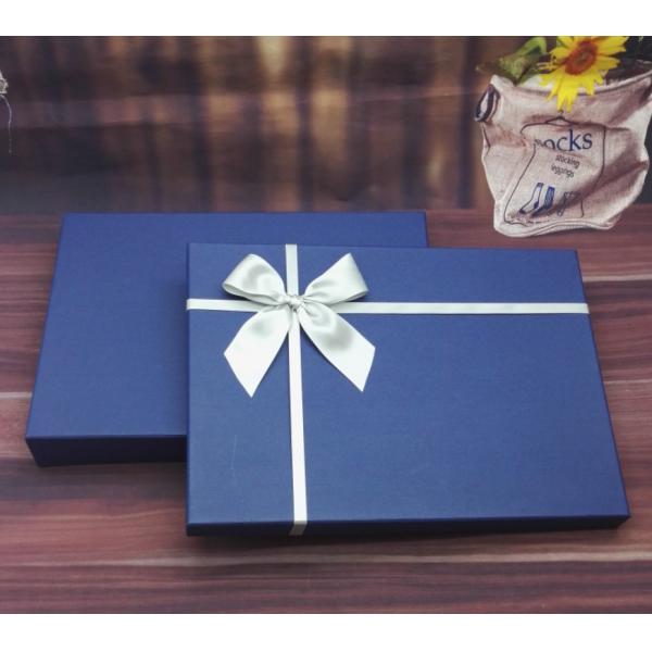Custom Made Rigid Cardboard Boxes With Ribbons For Gifts Packaging