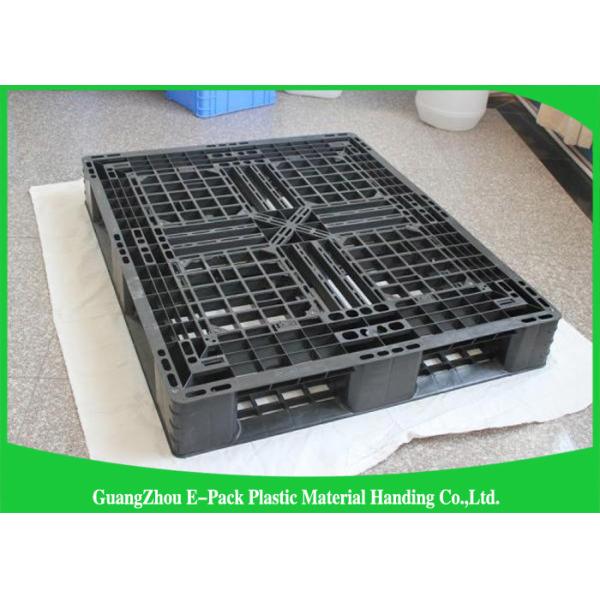 Durable Solid Deck Plastic Euro Pallets Food Grade Three Skids HPPE Material