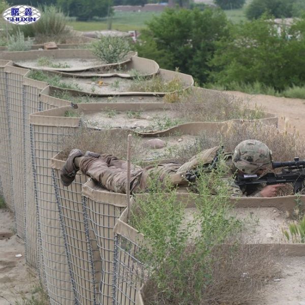 Professional SupplyCustomized Folding Defensive Barrier Galvanized Security Wall Flood Defensive Barrier Explosion RetainingWall