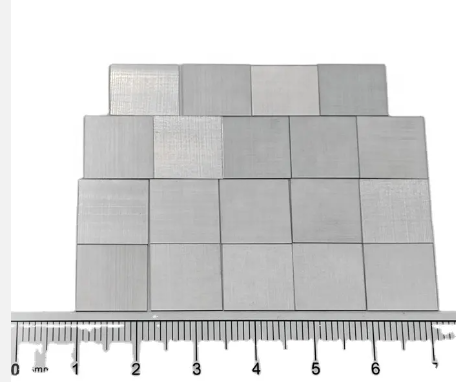 11x11 Square Microwave Plasma Lab Grown CVD Diamond Chips Single Crystal