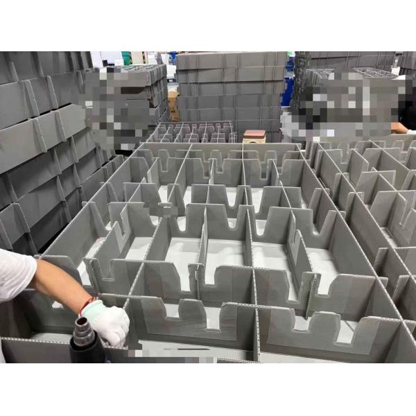 Snap Closure Plastic Divider Bins Lightweight PP Corrugated Sheet Box Durable
