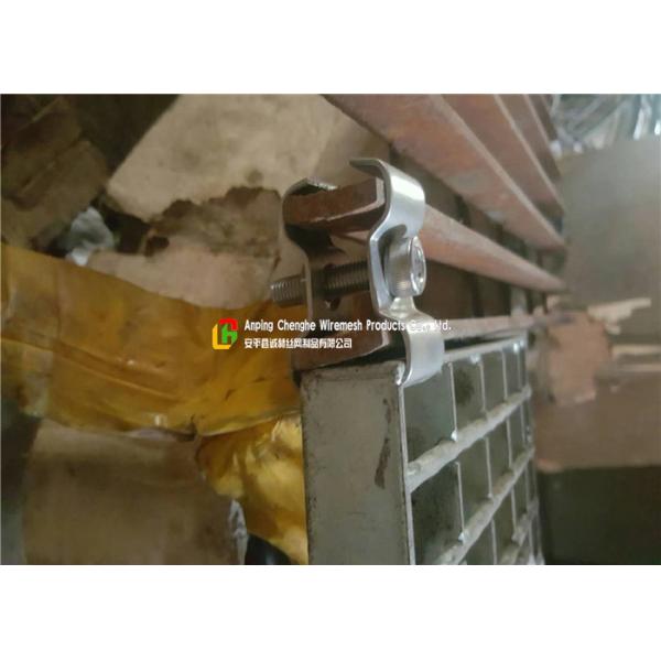 Twisted Square Bar Hot Dipped Galvanized Steel Grating Mechanical Interlock