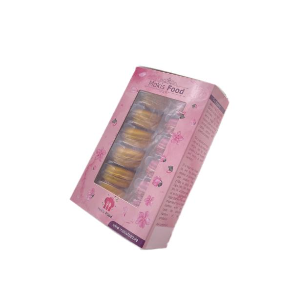 Macaron packaging interior with plastic trays