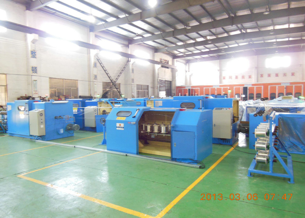 Super Developed Copper Wire Twisting Machine Bunching Synchronous Equipment