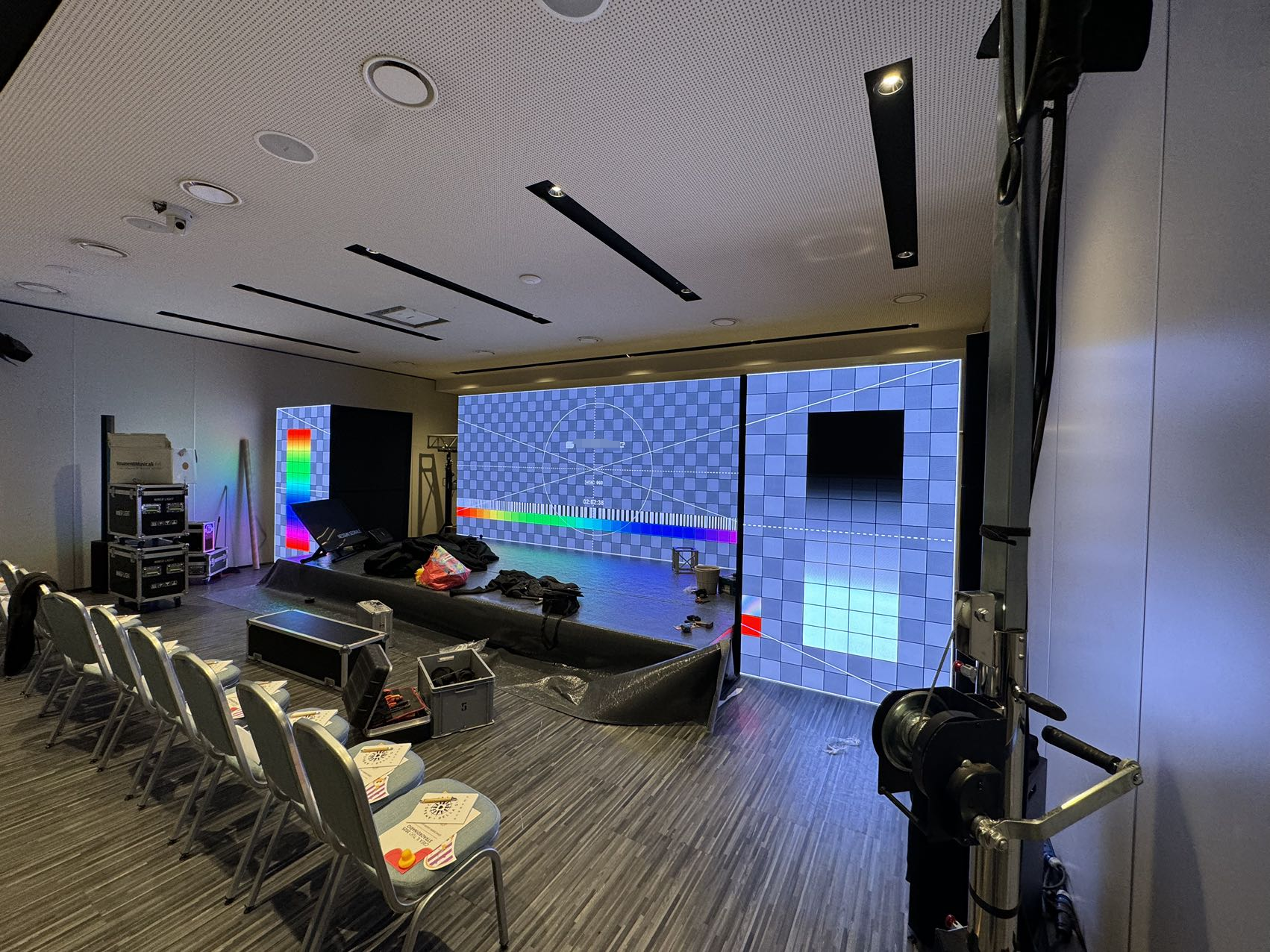 Born for the Stage – Guide Visual GS Series LED Display with 7680Hz Refresh Power