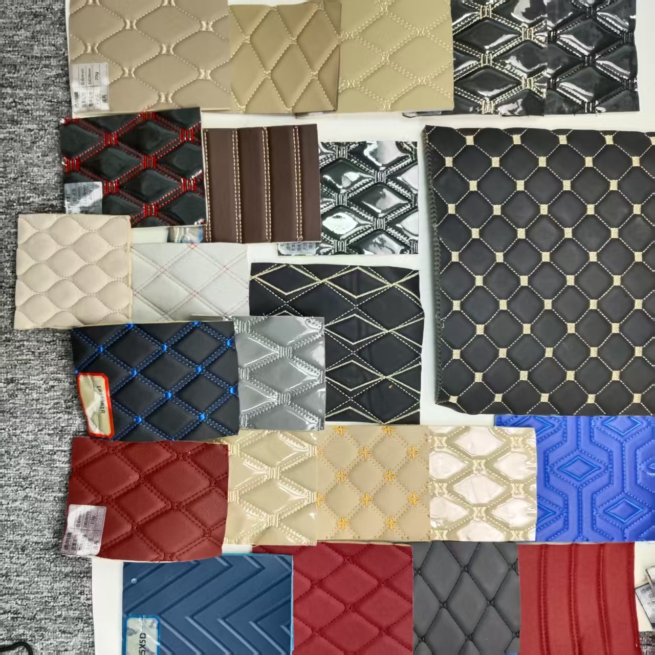 Comfortable Base Embroidery Quilted Quilted Leather