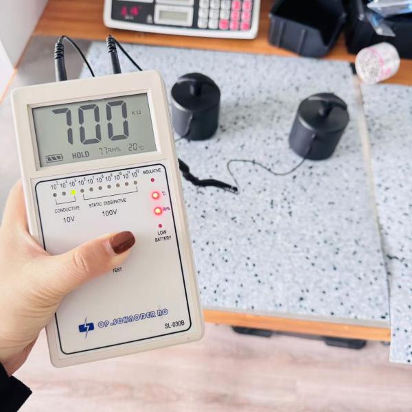 ESD Vinyl Flooring Static Control Conductive Floor Tiles| ESD and Antistatic Solution