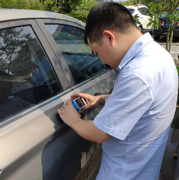 15 45 110 Multiple Angle Handheld Spectrophotometer 400 - 700nm Wavelength