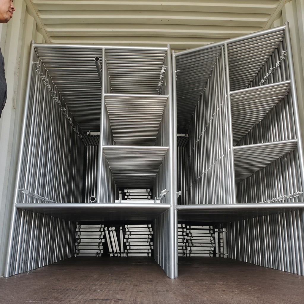 Metal Frame Scaffold Tower 6.3ft Height With Removable Platform Components