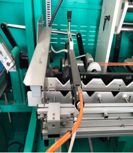 8 Work Station Auto Hot Stamping Machine For Small Container Printing 45pcs/Min