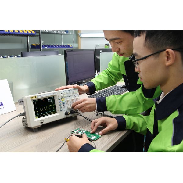 Portable Chlorine Dioxide Gas Detector With 0-50PPM Range, Pump Suction Sampling And CE, ATEX, IECEx Certification