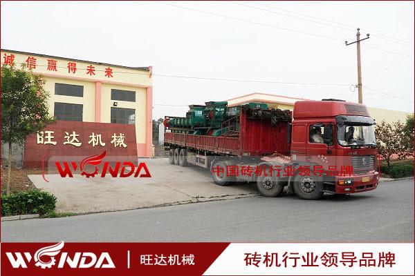 Stable Operation Brick Automatic Stacking Machine With Walking Car / Lifting Guide Pillar