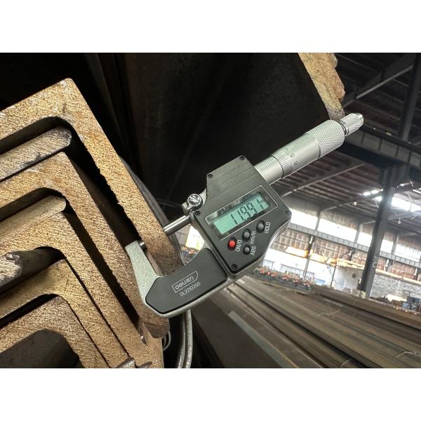 6 Equal Angle Bars/MS Angle/Galvanized Angle Steel for Construction Building Materials Invoicing by Theoretical Weight
