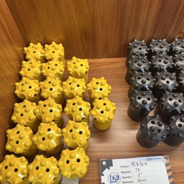 7 11 12 Degree Tapered Button Drill Bits Rock Drilling Tools For Quarry Mining