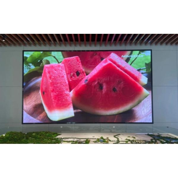 P2.5 Indoor LED Display High Refresh Rate Kinglight For Indoor Bar Wall
