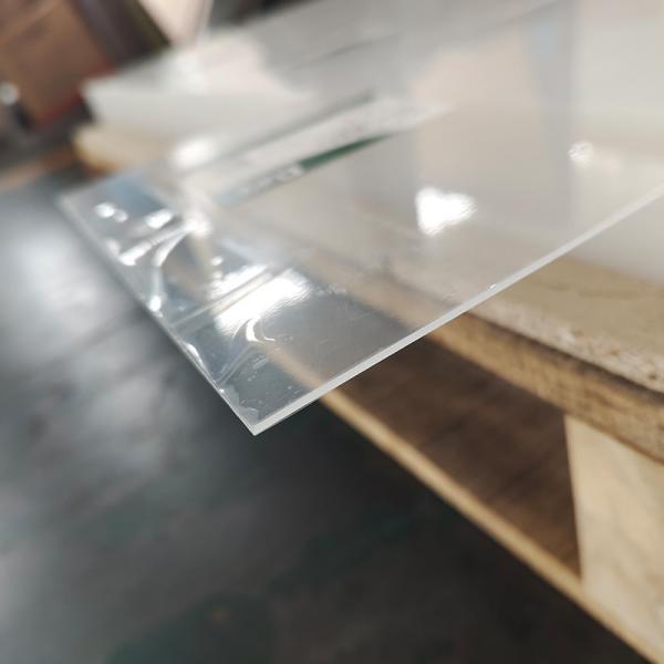 Buy 2mm 3mm 94% Transmittance Clear Acrylic Sheet Plexi Glass Panels at wholesale prices