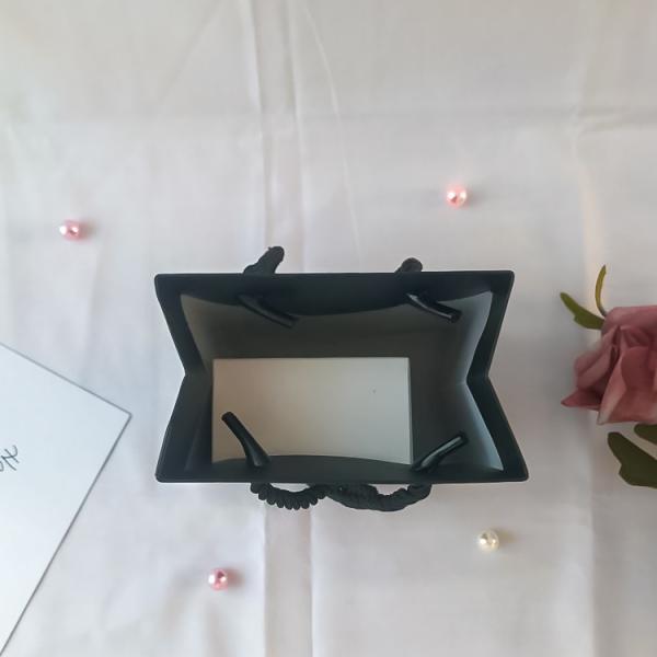 Custom Perfume Gift Boxes Perfume Bottle Packaging Gift Box