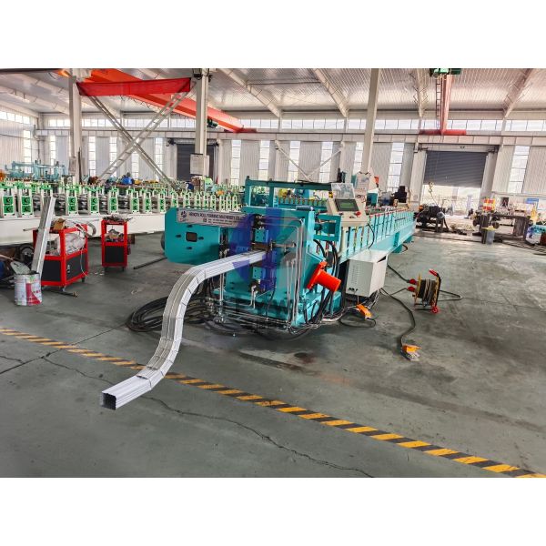 Hydraulic Pressure Gutter Downspout Machine For Customized Roof Drainage Solutions