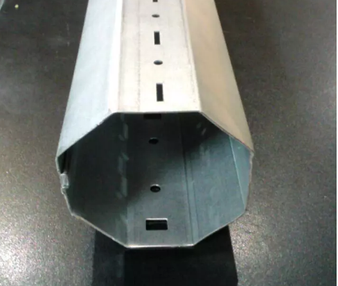 Rolling Shutter Tube Shutter Door Roll Forming Machine For Interlocked Octagonal Tube