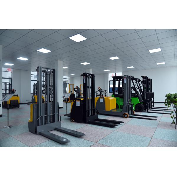 2T Forward Moving Balance Weight Stacker Full Automatic Legless Electric Forklift 1.5T