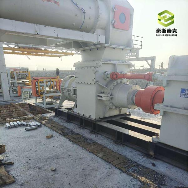 Double Stage Vacuum clay soil brick making machine With Motor And Speed Reducer