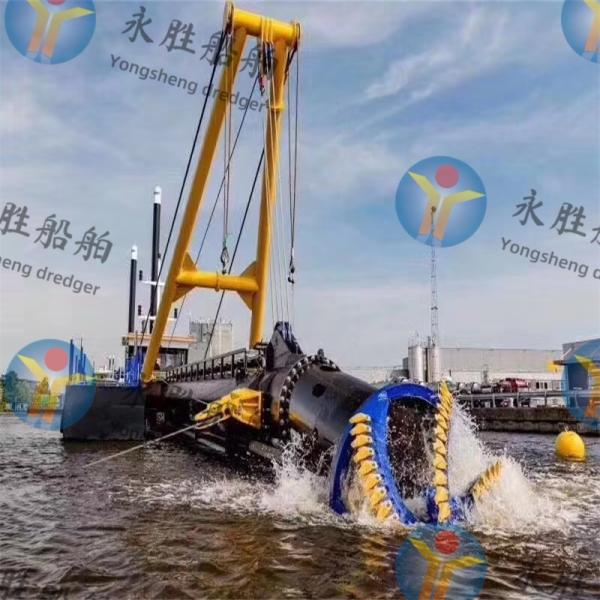 6 m Cutter Suction Dredger For Dredging Beaches And Rivers