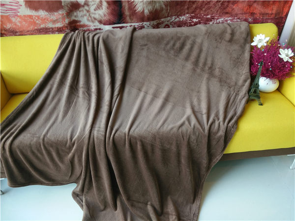 Super Soft Solid Coral Polyester Fleece Blanket Throw Blanket Anti Pilling High Density
