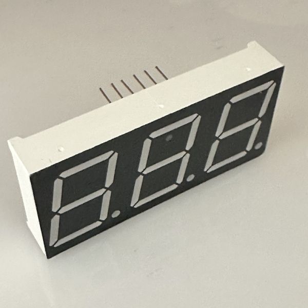 Low Current Pure Green 20.32mm (0.8-Inch) 3-Digit 7-Segment Common Cathode LED Display for Temperature Controllers